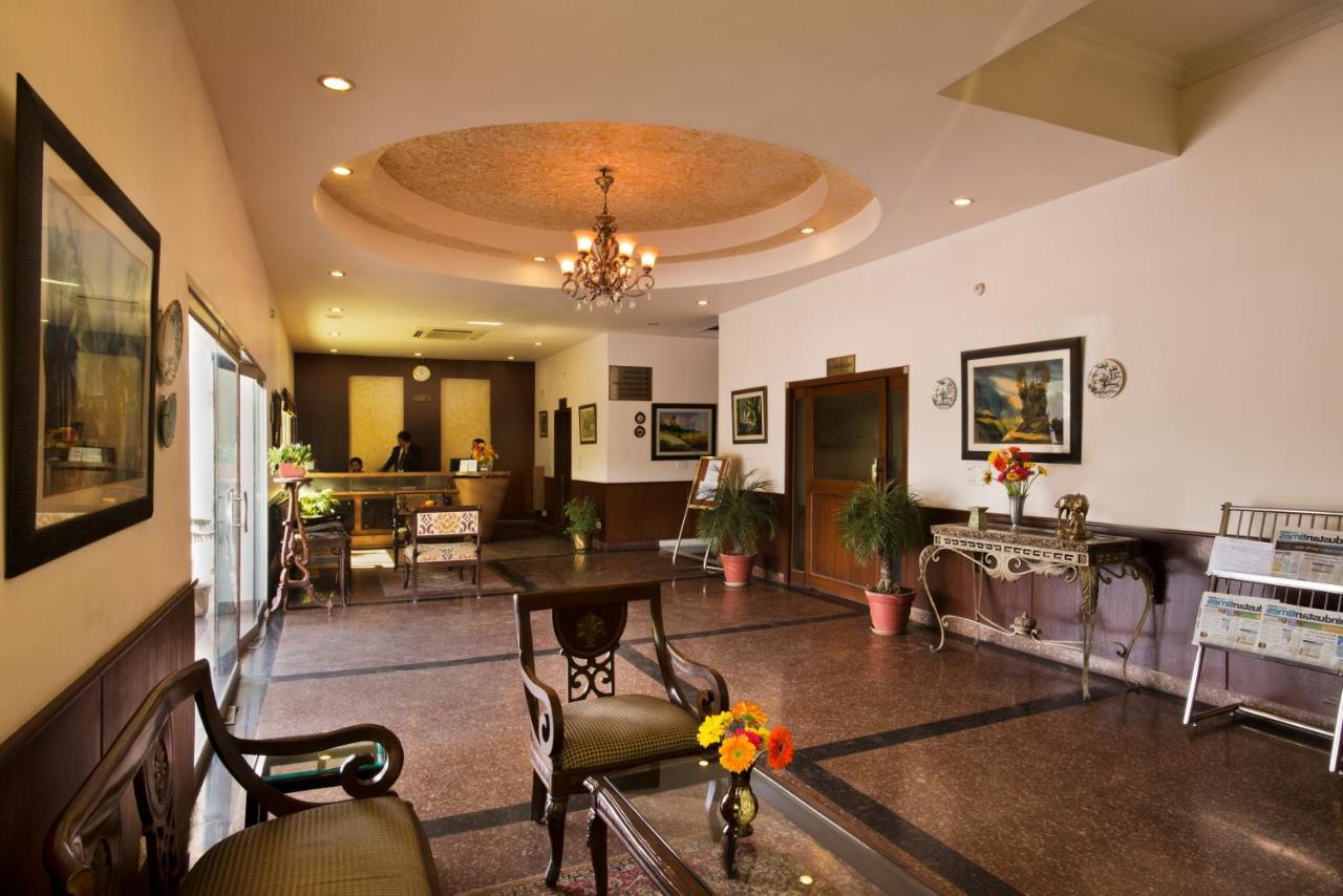 The Manor Kashipur By Leisure Hotels Exterior photo